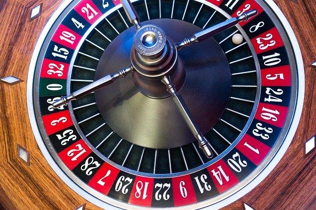 Khám phá Sahara Riches™ Cash Collect với những cơ hội thu thập tiền mặt hấp dẫn